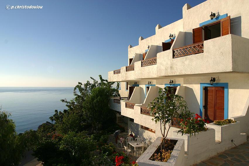 Albatros Hotel Amoopi Buitenkant foto